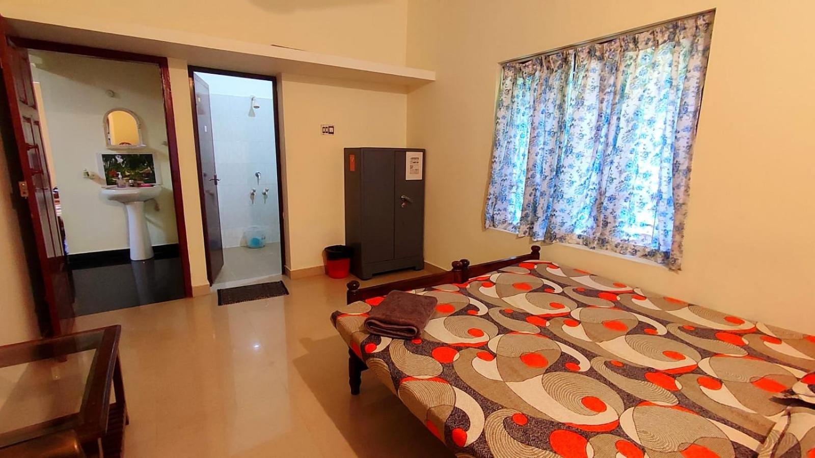 Happy Buddha Homestay Varkala Exterior photo